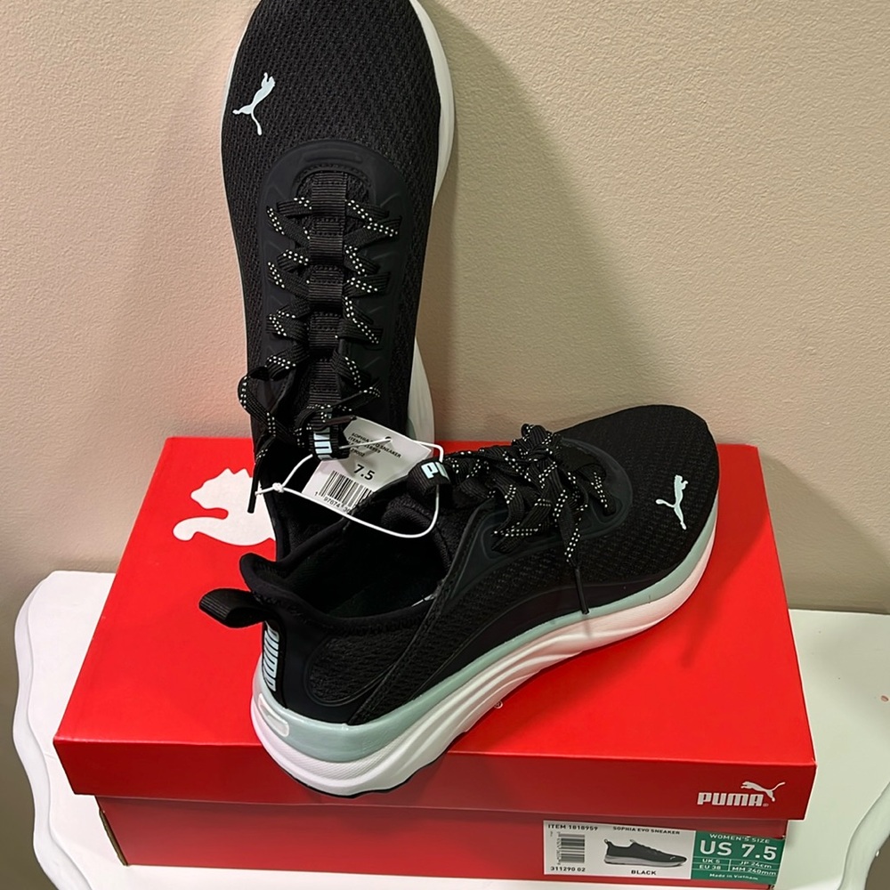 Puma Black and White/light blue Athletic Shoes